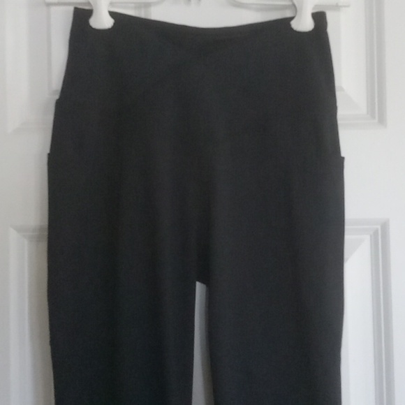 Baleaf Black Girls' Flared Leggings - Picture 2 of 6